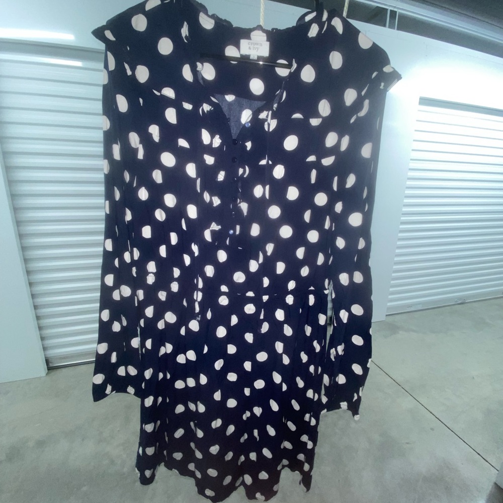 Crown Ivy polka dot